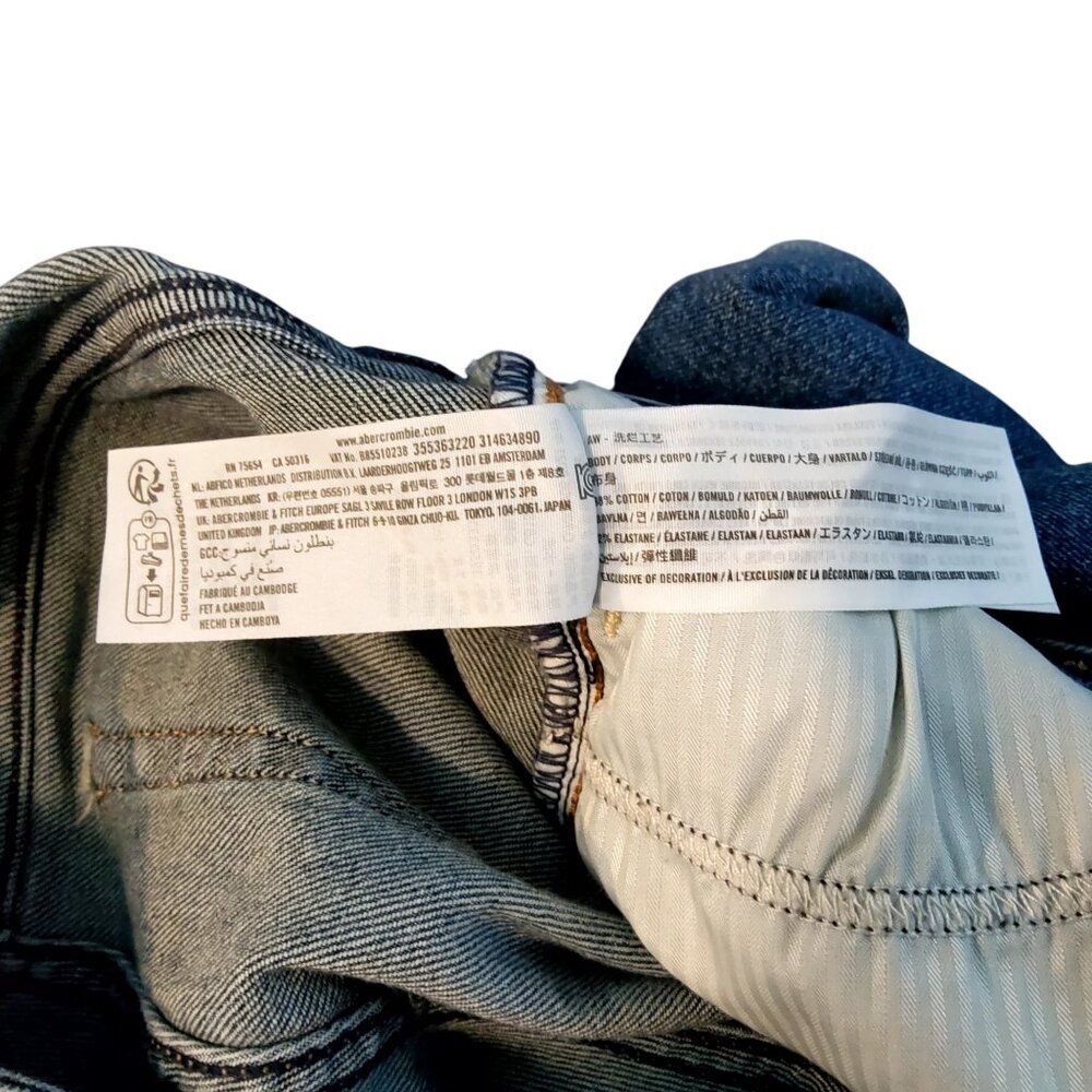 Hollister Womens  Classic five-pocket style Flare Jeans Blue Denim Size 6R - Picture 7 of 9